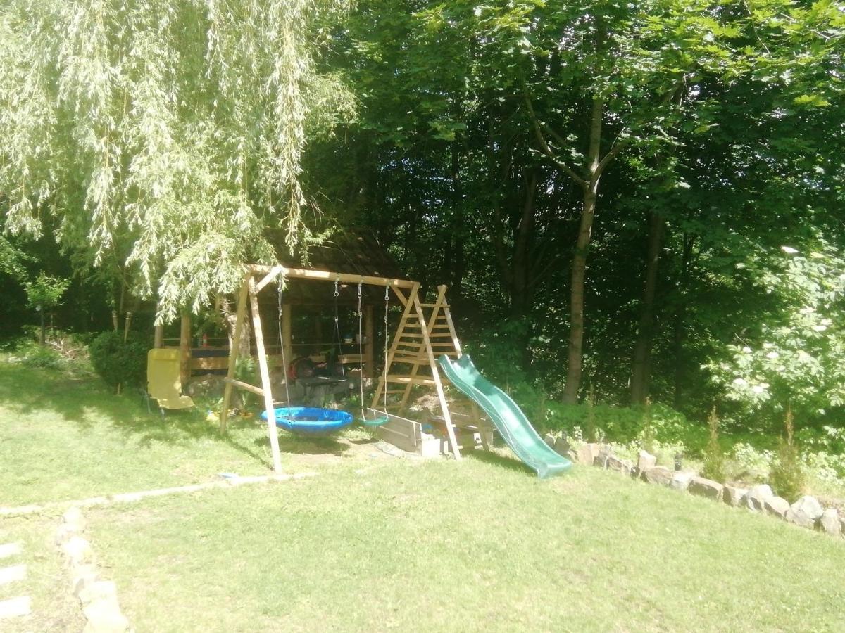 Hotel Rzeczne Zacisze Ustrzyki Dolne Exterior foto